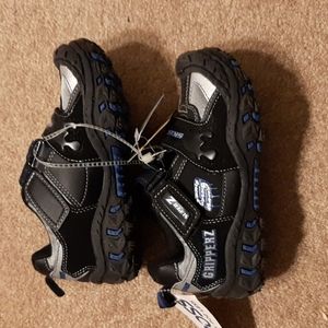 NWT SKECHERS GRIPPERZ Super Z Strap Sneakers Shoes Sz 12